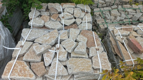 Плитняк гранитный галтованный купить в Нижней Салде