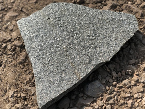 Плитняк златолит Уральский  для фасада купить в Нижней Салде