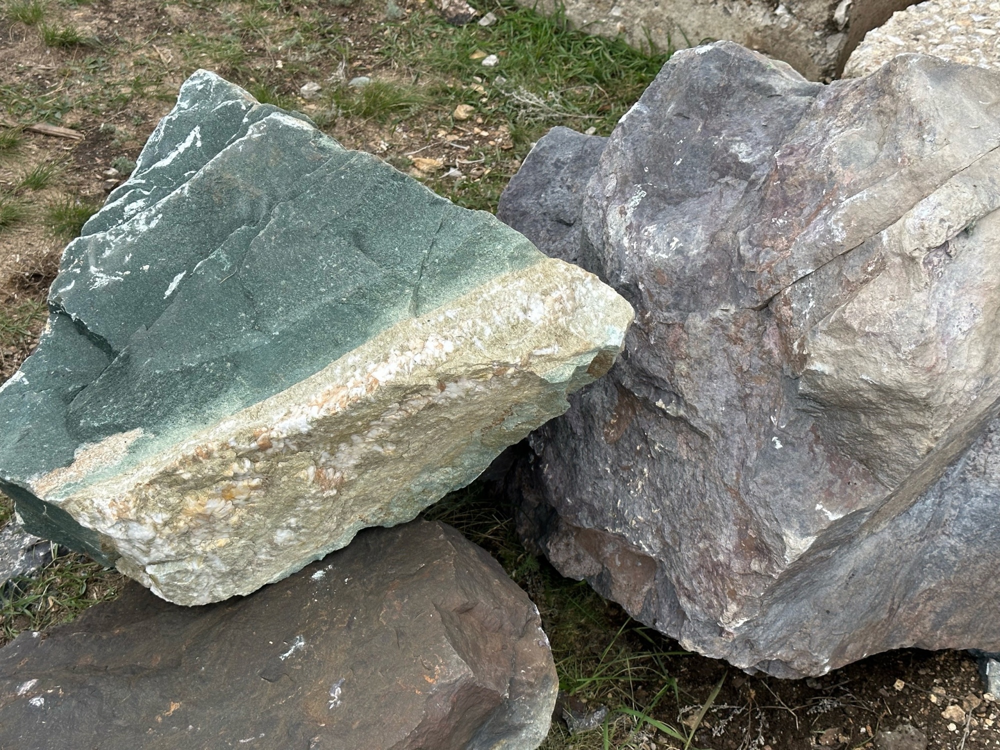 Камни для ландшафтного дизайна зелёные 10-60 килограмм купить в Нижней Салде