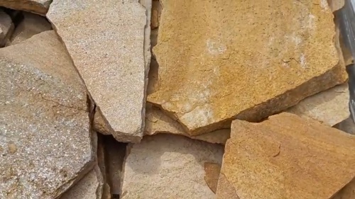 Плитняк златолит жёлтый для цоколя купить в Нижней Салде
