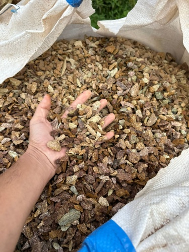 Златолит персиковый декоративная каменная крошка купить в Нижней Салде