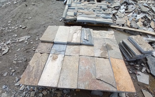 Плитка пилёная златолит Уральский для цоколя, отмостки купить в Нижней Салде