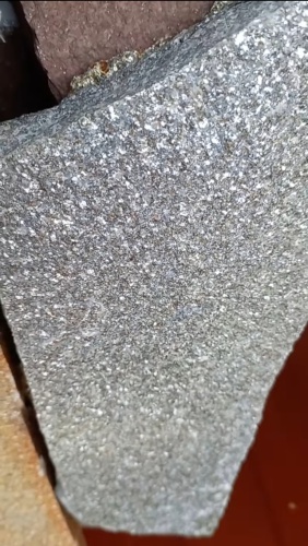 Плитняк златолит серебристый для фасада купить в Нижней Салде