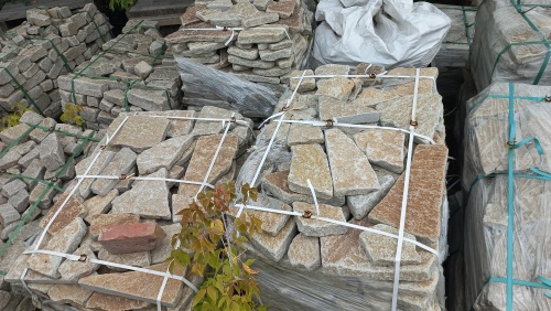 Гранитный плитняк галтованный для парковки купить в Нижней Салде