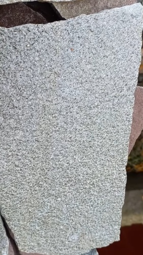 Плитняк златолит серебристый для фасада купить в Нижней Салде