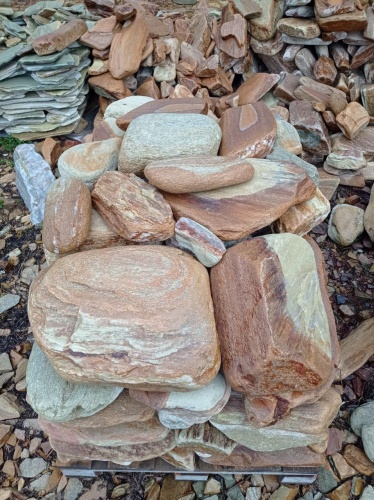 Златолит жёлтый, жёлто-зелёный глыбки и валуны для ланшафтного дизайна купить в Нижней Салде